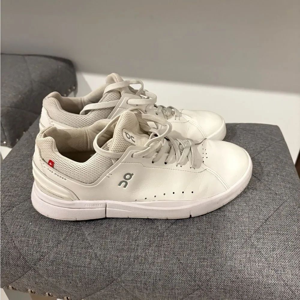 On Clouds white Sneakers